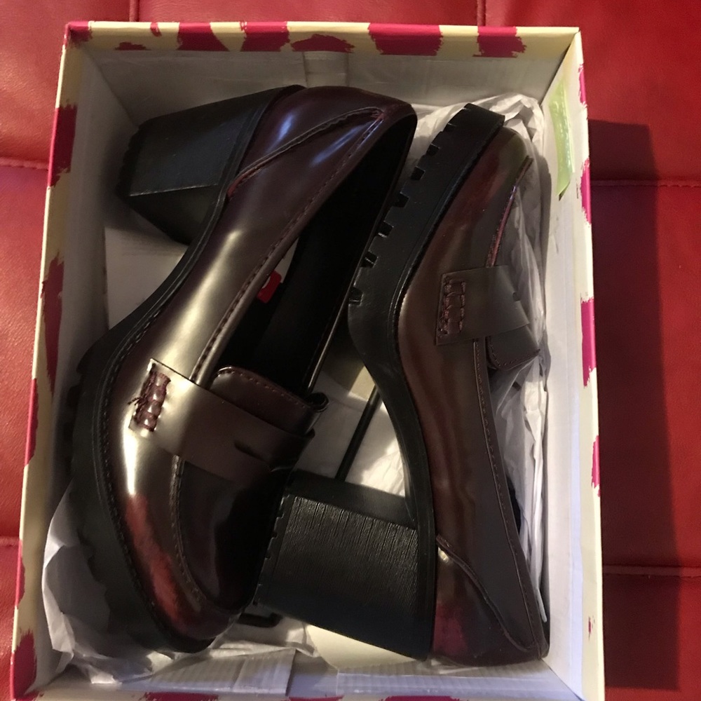 Beautiful New Dolce Shoe